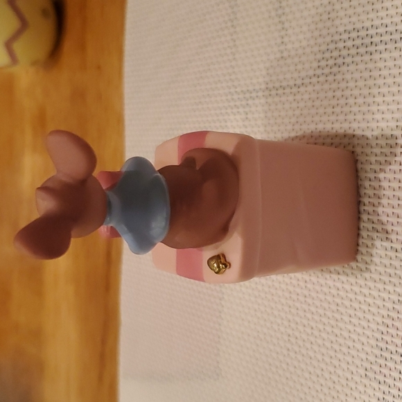 Pooh & Friends by Disney - Picture 3 of 5